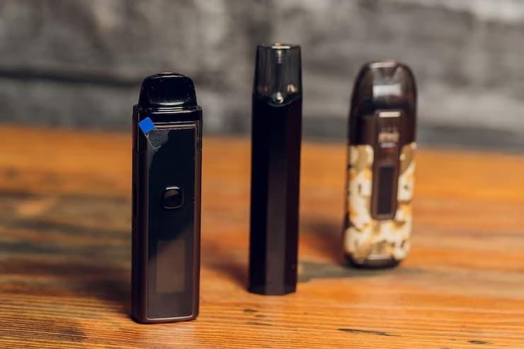 Vape Tipps So kannst du deine Vape und die Einweg E Zigarette nachfüllen und Geld sparen