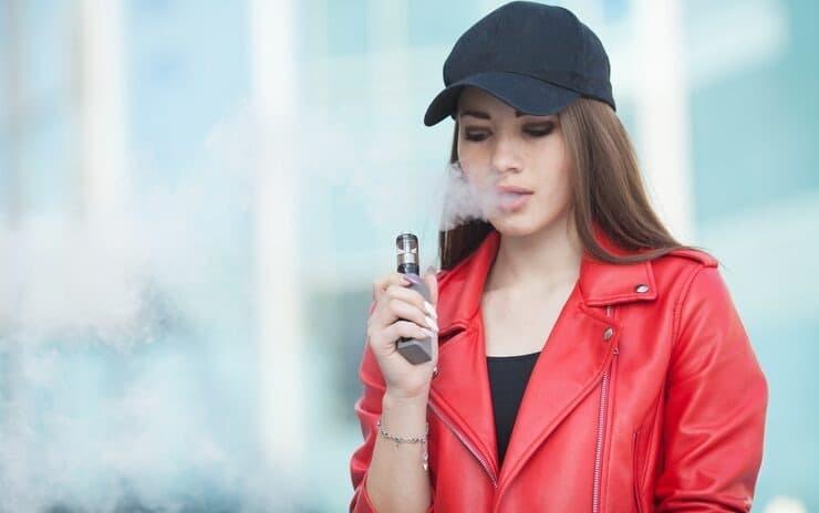 Entdecken Sie e papierosy und erleben Sie den Unterschied mit legalem cbd liquid in der e-zigarette als ideale Kombination