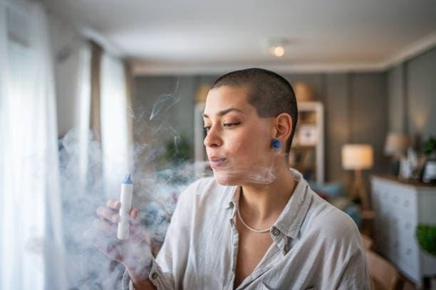 top e cigarettes Test 2025 und was das rauchverbot e zigarette für Dampfer bedeutet