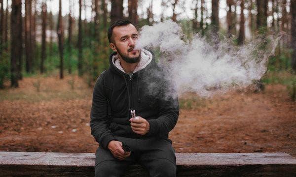 nejlevnější e-cigareta Ratgeber 2025 – Preisvergleich, Kauf-Tipps und wie e-zigarette cholesterin und Herzrisiko beeinflussen kann