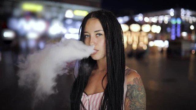Einweg E-Shisha Praxischeck 2025 – e zigarette liquid mit nikotin fertig gemischt kaufen, Tests, Tipps und beste Angebote