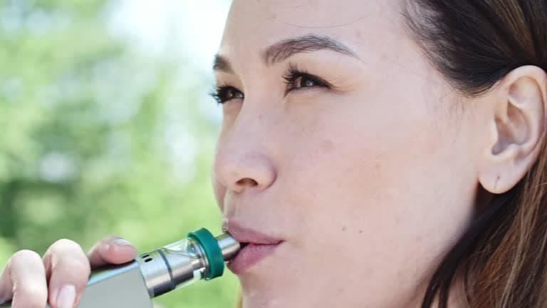 Entdecken Sie im IBVape Shop die besten e-liquid cbd Optionen, Testberichte, Tipps und Angebote